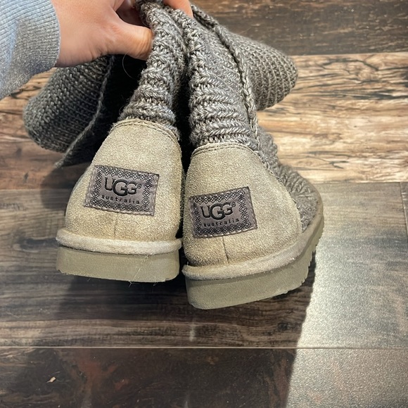 Ugg Classic Cardy Boots - Picture 4 of 5